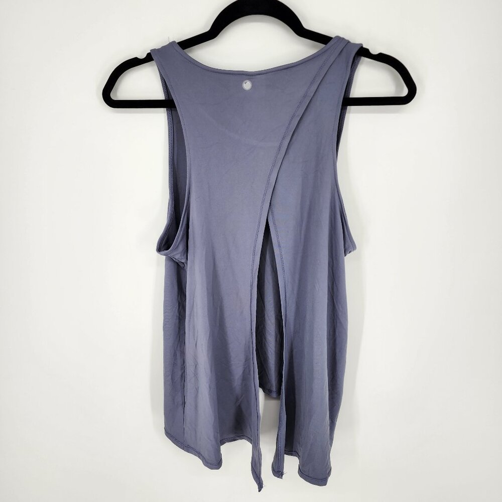 3/$25 155. Yogalicious Tank Top M Sleeveless Workout Gray Racerback Open Back - Picture 5 of 11